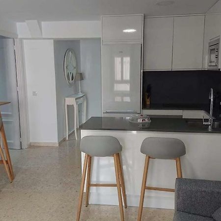 Ferienwohnung Guesting Comodoro Cádiz Exterior foto